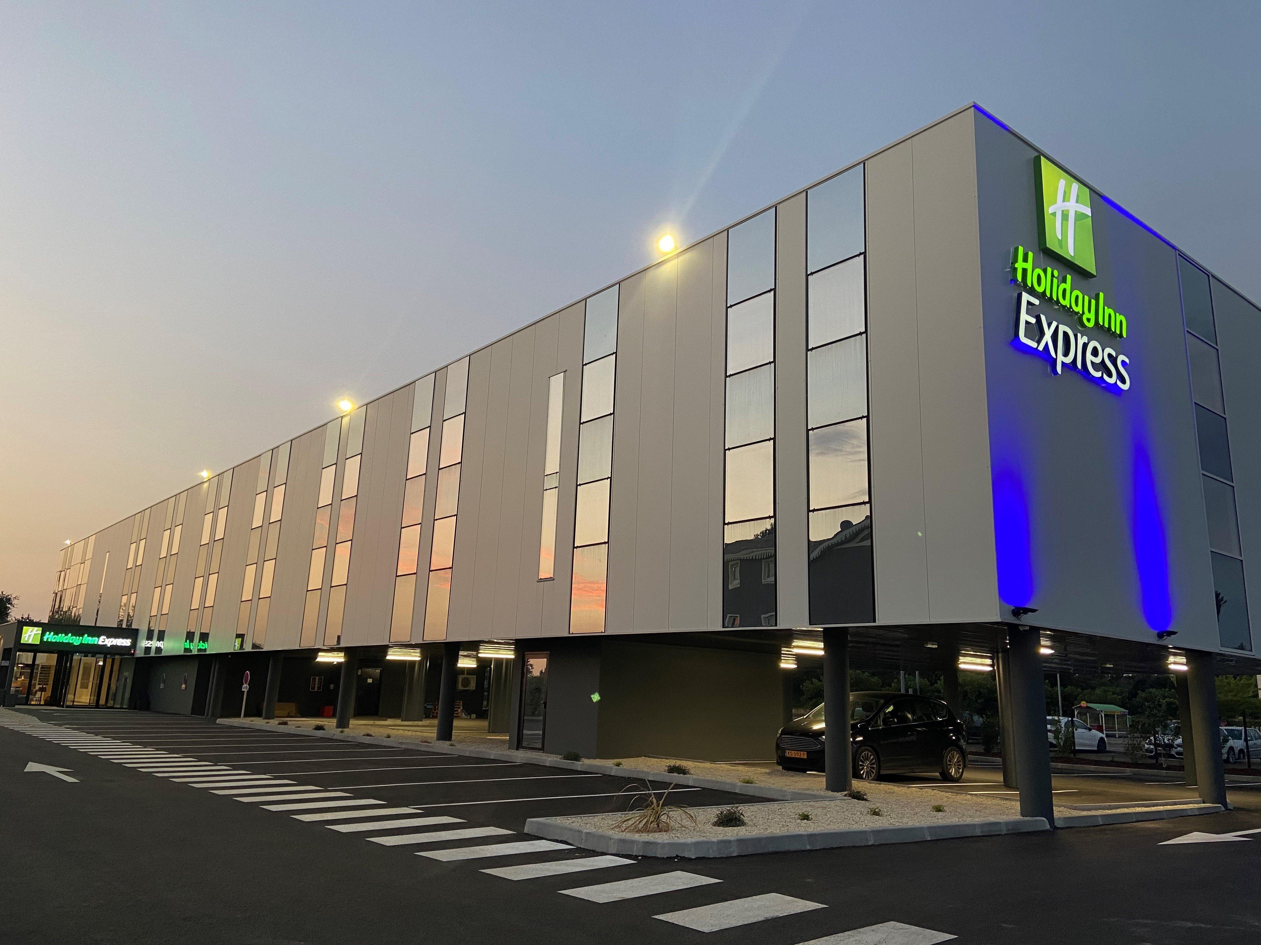 Holiday Inn Express - Arcachon - La Teste, An Ihg Hotel מראה חיצוני תמונה